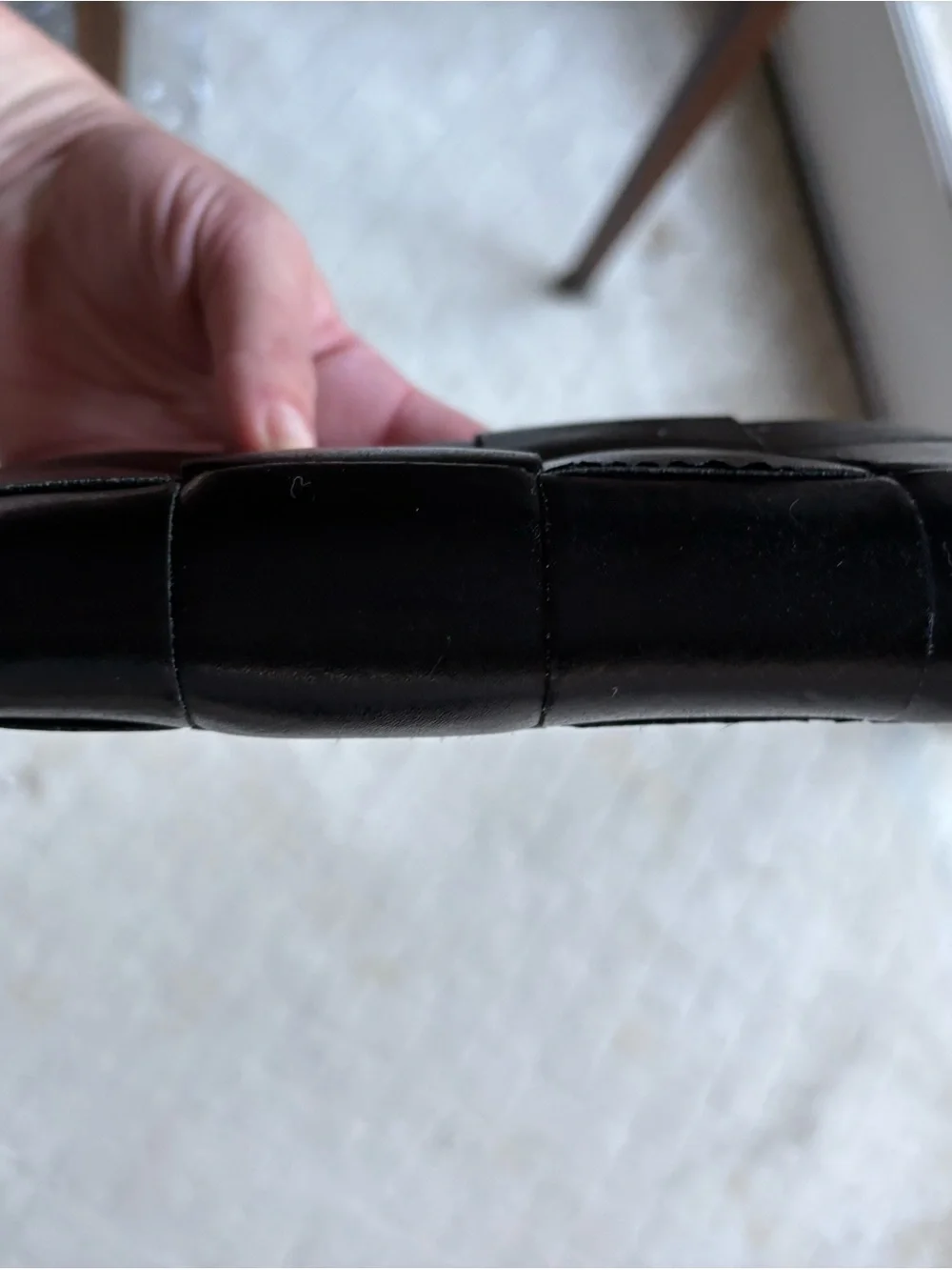 Bottega Veneta Cassette Zip Around Wallet - Black